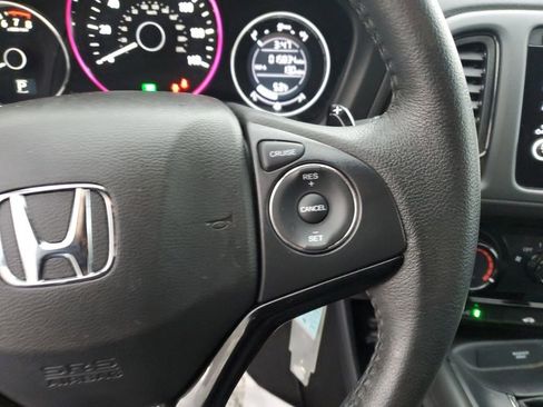 Used 2022 Honda HR-V Sport image 18