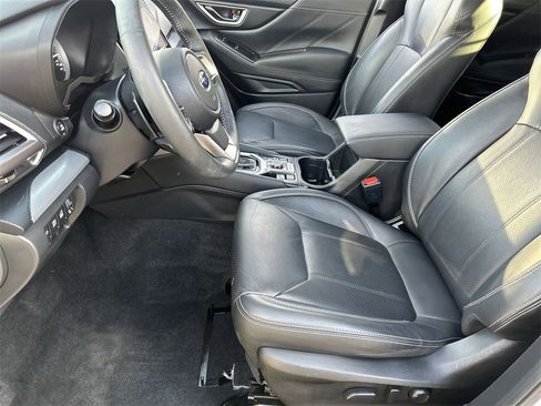 Used 2021 Subaru Forester Limited w/ Popular Package #3 image 16