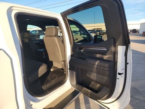 New 2026 Chevrolet Silverado 1500 High Country AWD/4WD image 30