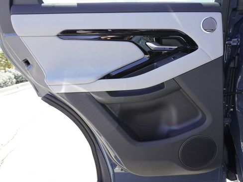 New 2026 Land Rover Range Rover Evoque S image 28