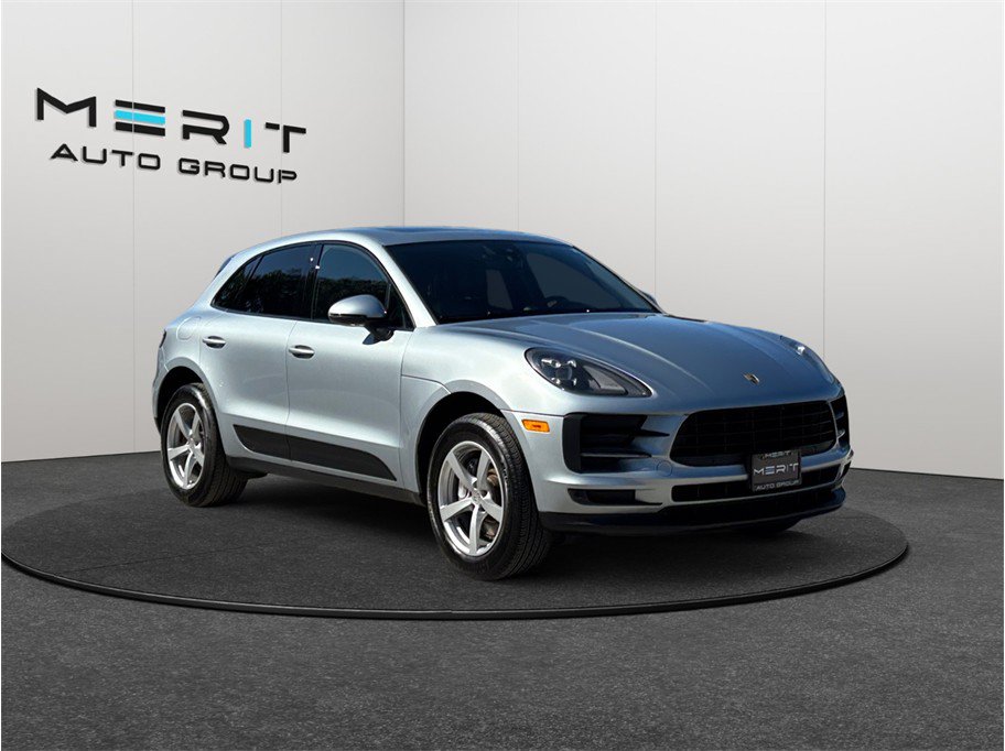 Used 2020 Porsche Macan AWD/4WD image 1