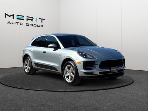 Used 2020 Porsche Macan AWD/4WD image 1