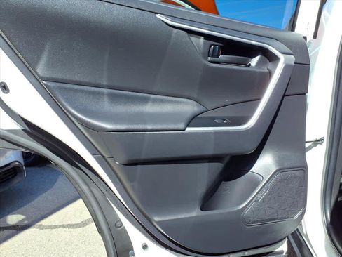 Certified 2025 Toyota RAV4 LE image 19