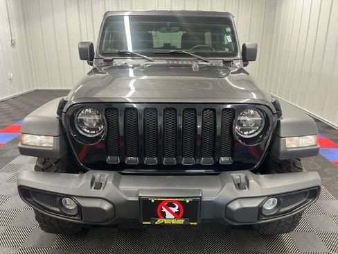 Used 2021 Jeep Wrangler Unlimited Sport AWD/4WD image 7
