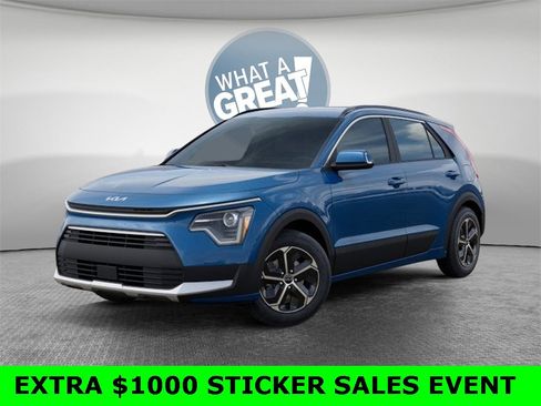 New 2025 Kia Niro EX image 1