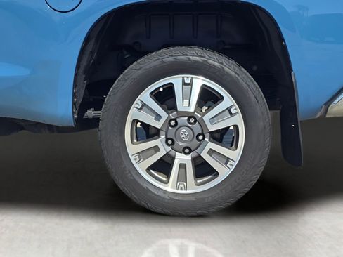 Used 2019 Toyota Tundra SR5 w/ SR5 Upgrade Package image 32