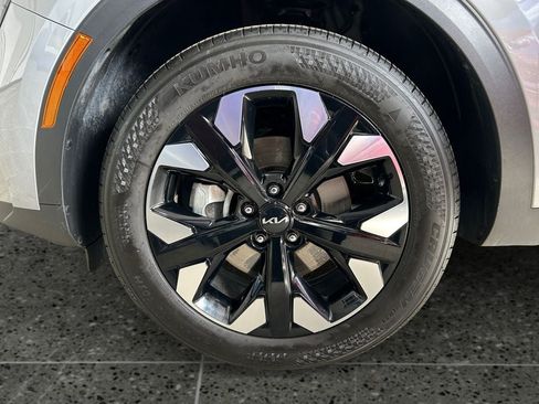 Used 2023 Kia Sportage X-Line w/ X-Line Premium Package AWD/4WD image 4