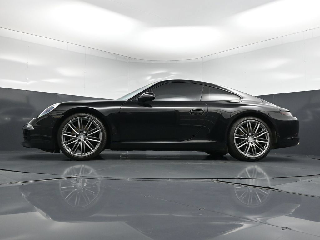 Used 2013 Porsche 911 Carrera RWD image 23