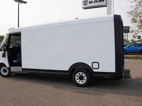 Used 2024 Chevrolet Brightdrop 600 w/ Battery Pack, Max Range AWD/4WD image 8