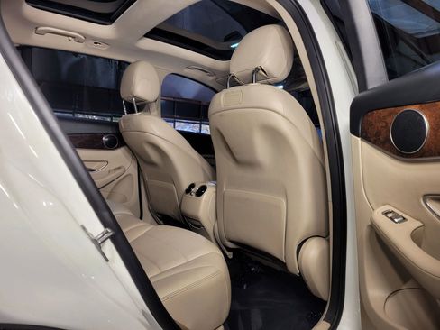 Used 2018 Mercedes-Benz GLC 300 image 40