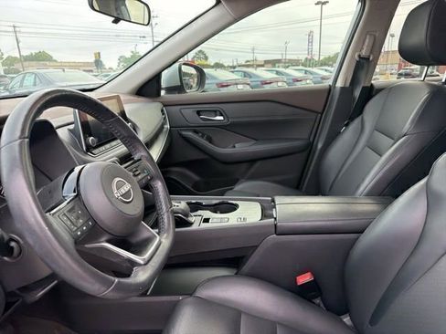Used 2023 Nissan Rogue SV w/ SV Premium B Package FWD image 21