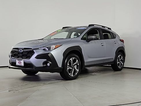 Certified 2024 Subaru Crosstrek 2.0i Premium image 2