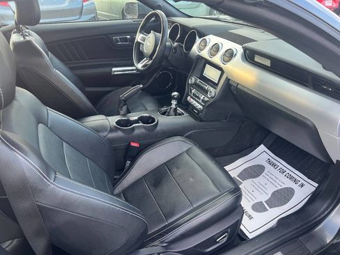Used 2017 Ford Mustang GT Premium w/ Equipment Group 401A image 10