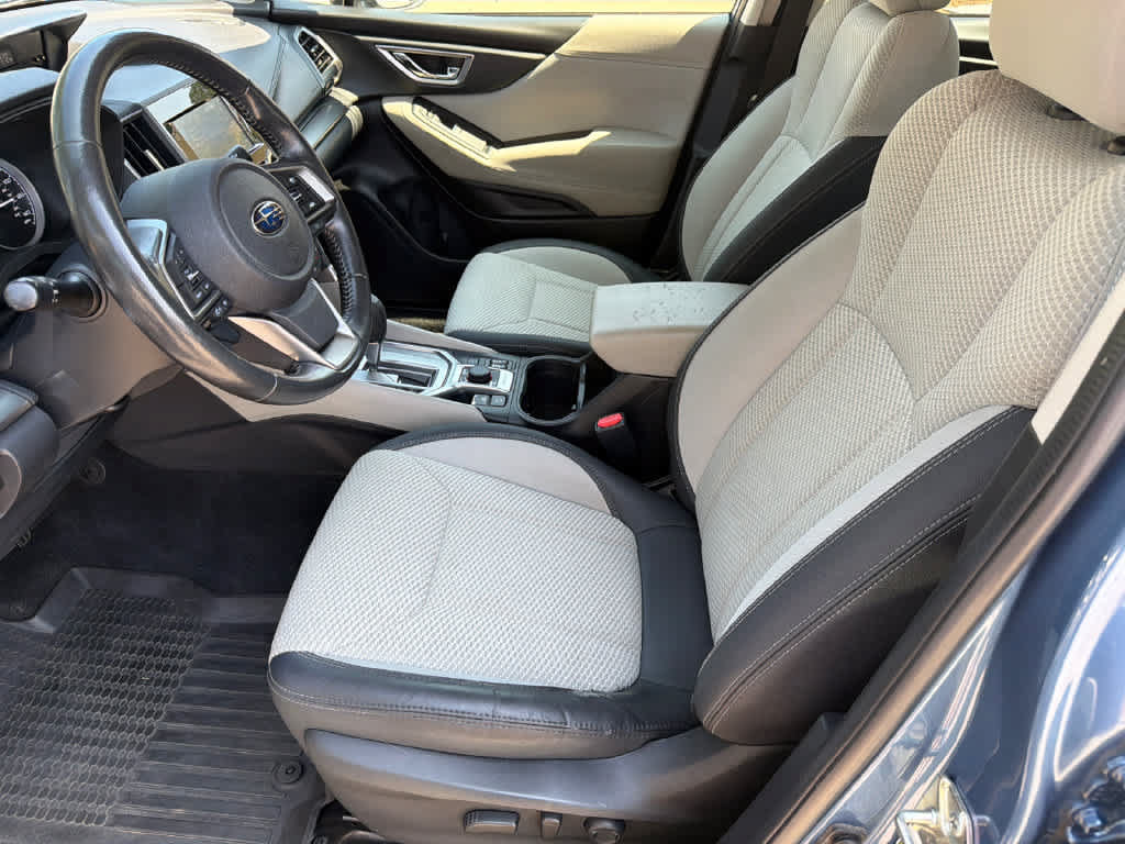 Used 2019 Subaru Forester Premium w/ All-Weather Package AWD/4WD image 9