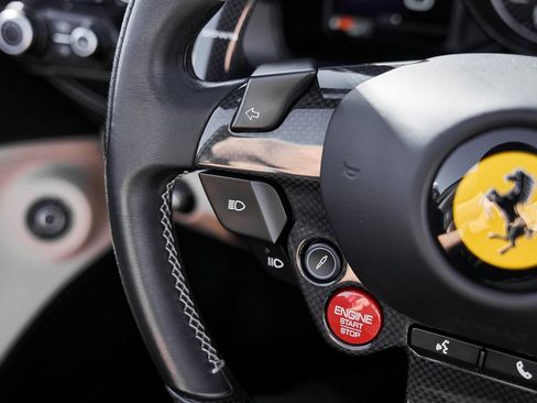 Used 2022 Ferrari F8 Tributo image 62