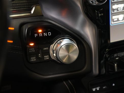 Used 2019 RAM 1500 Limited AWD/4WD image 48