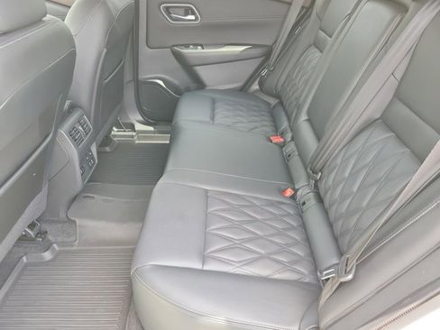 Used 2022 Nissan Rogue Platinum w/ Head-Up Display Package image 15