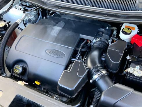 Used 2017 Ford Explorer Limited FWD image 32