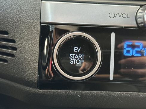 Used 2023 Hyundai Ioniq 6 Limited AWD/4WD image 28