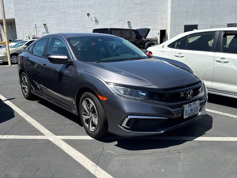 Used 2019 Honda Civic LX image 2