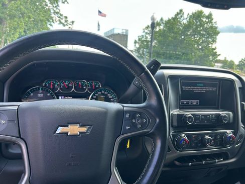 Used 2016 Chevrolet Silverado 1500 LT w/ All Star Edition AWD/4WD image 7