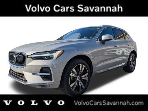 Certified 2023 Volvo XC60 B5 Plus w/ Protection Package Premier image 10