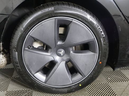 Used 2023 Tesla Model 3 Standard Range image 20