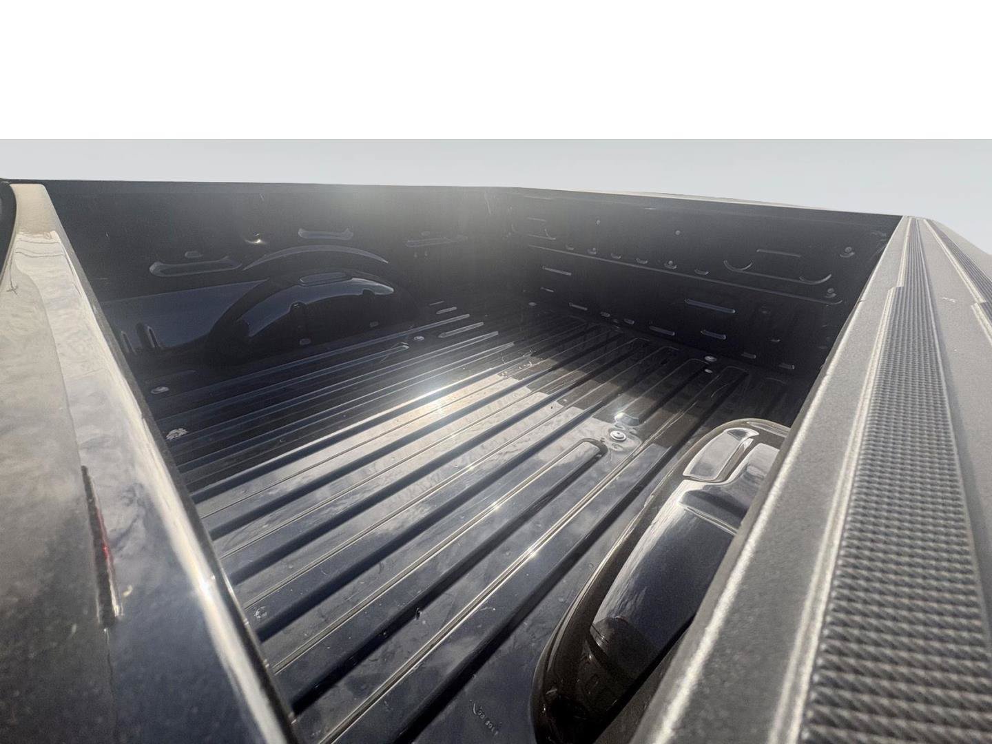 Used 2025 Ford F150 STX RWD image 8