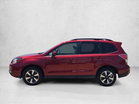 Used 2017 Subaru Forester 2.5i Premium AWD/4WD image 8