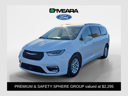 Used 2021 Chrysler Pacifica Touring-L w/ Premium & Safety Sphere Group