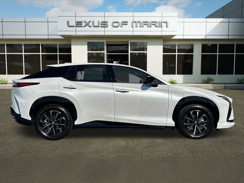 New 2026 Lexus RZ 450e AWD image 7