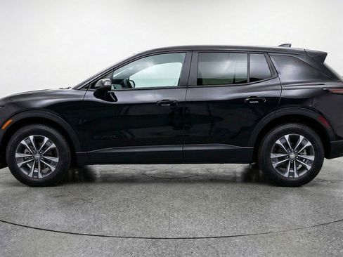 Used 2025 Chevrolet Equinox LT FWD image 5