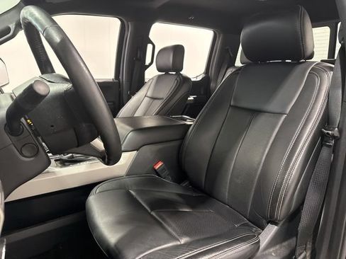 Used 2020 Ford F150 Lariat w/ Equipment Group 502A Luxury AWD/4WD image 8