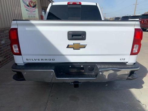 Used 2018 Chevrolet Silverado 1500 LTZ w/ LTZ Plus Package image 18