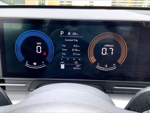 Used 2026 Hyundai Kona SE FWD image 25
