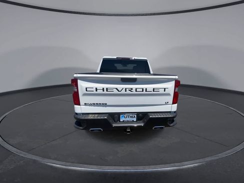Used 2021 Chevrolet Silverado 1500 LT Trail Boss AWD/4WD image 7