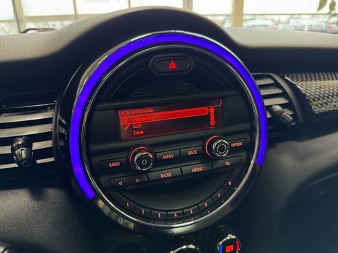 Used 2014 MINI Cooper S image 26