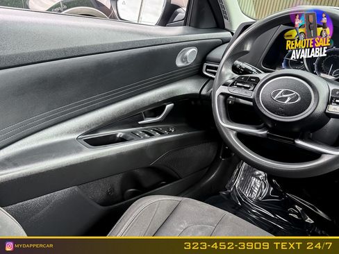 Used 2023 Hyundai Elantra Blue FWD image 18