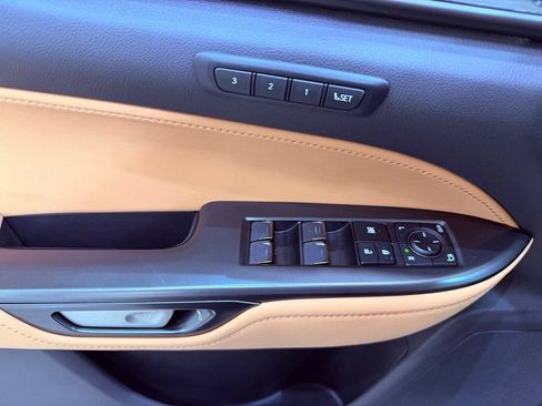 Certified 2025 Lexus NX 350 AWD w/ Premium Package image 18