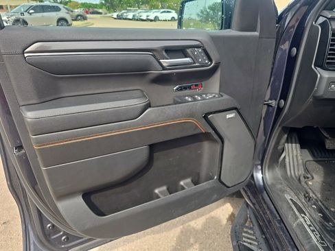 Used 2023 GMC Sierra 1500 AT4 w/ AT4 Premium Package image 12