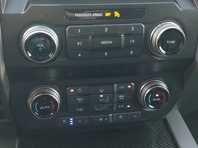 Used 2019 Ford F150 Raptor w/ Equipment Group 802A Luxury AWD/4WD image 18