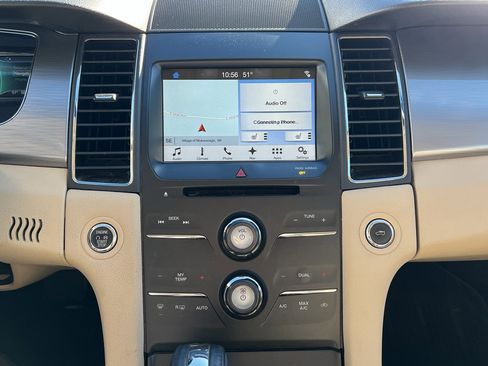 Used 2017 Ford Taurus SEL w/ Equipment Group 201A image 12