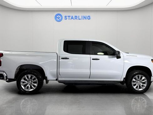 Used 2022 Chevrolet Silverado 1500 Custom RWD image 11