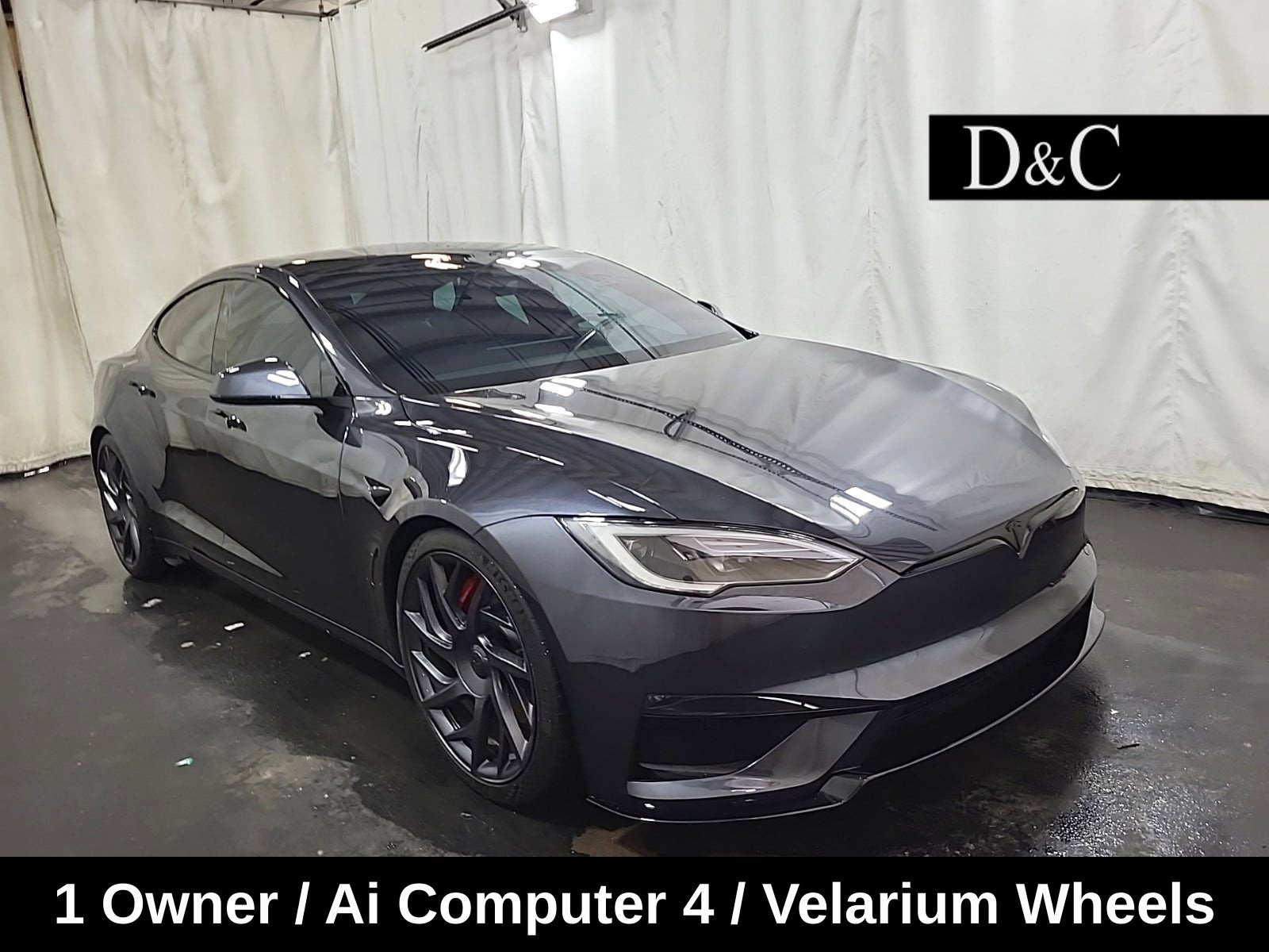 Used 2026 Tesla Model S Plaid AWD/4WD image 1