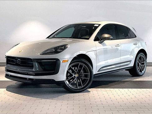Used 2024 Porsche Macan Turbo image 1