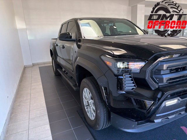 Certified 2026 Toyota Tacoma SR5 AWD/4WD image 5