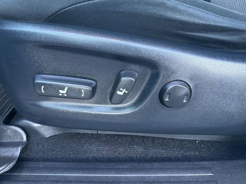 Used 2017 Toyota 4Runner SR5 image 10