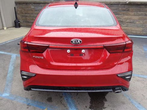 Used 2021 Kia Forte LXS FWD image 4