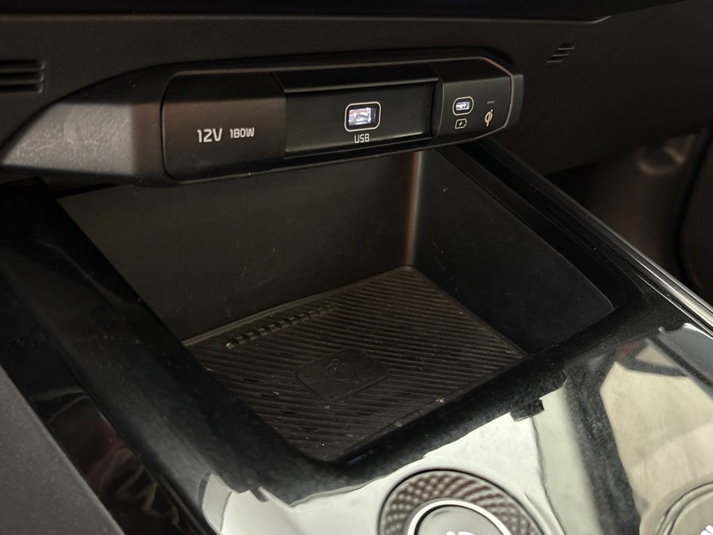 Used 2023 Kia Niro Wind FWD image 35