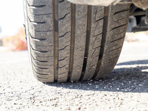 Used 2021 Chrysler 300 S image 40